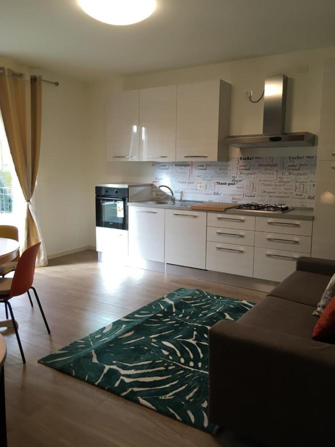 Appartement Residenza Elena à Rimini Extérieur photo